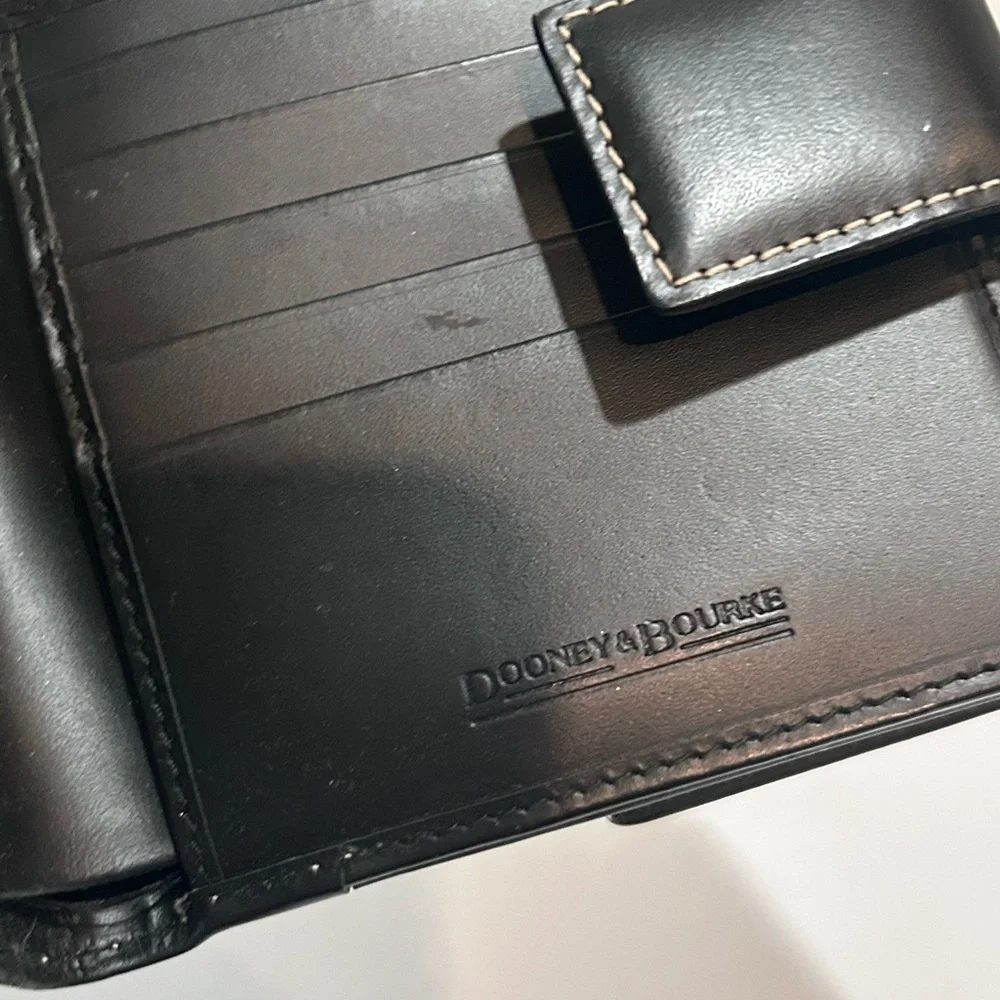 Dooney & Bourke Black Leather Wallet Clutch Made in Italy Duck Logo